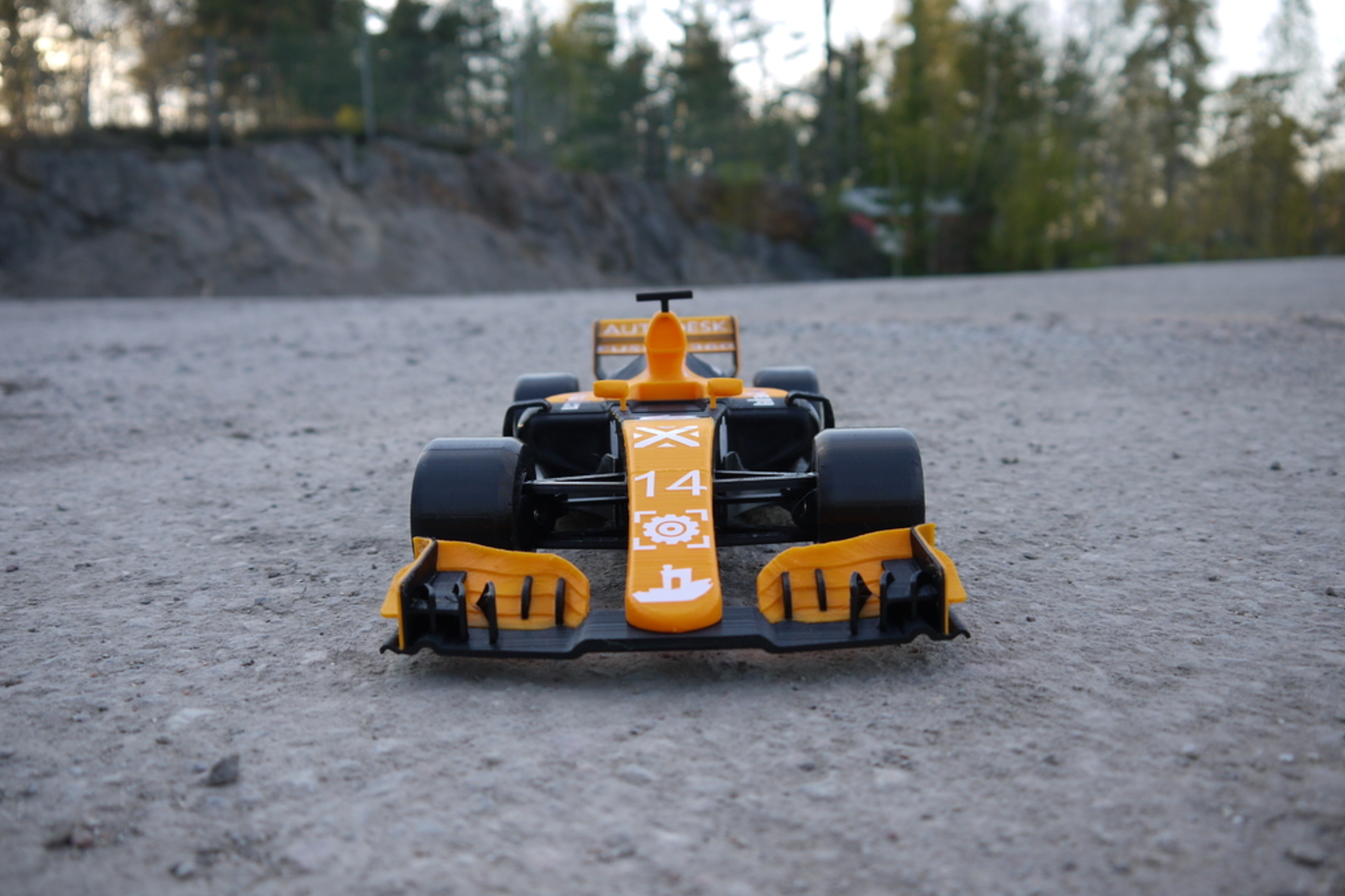 OPENRC F1 双色迈凯伦版