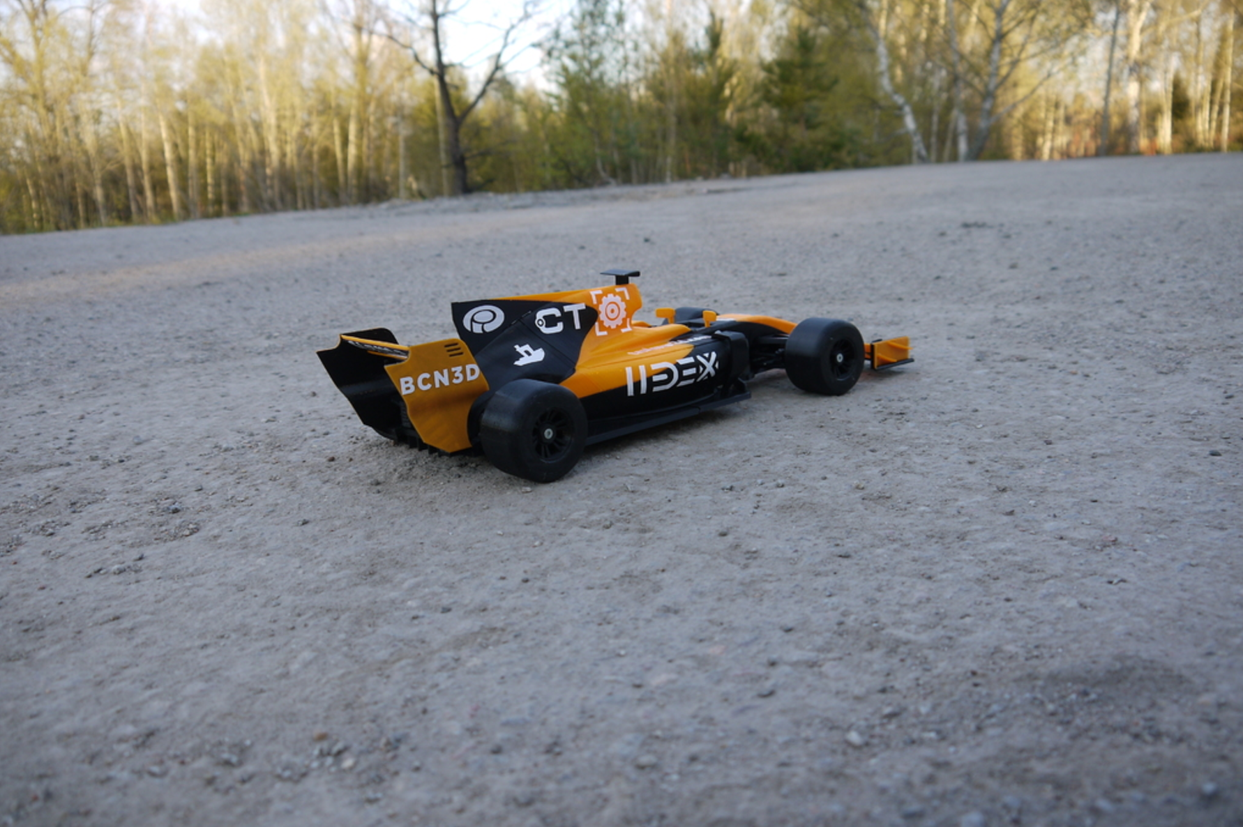 OPENRC F1 双色迈凯伦版